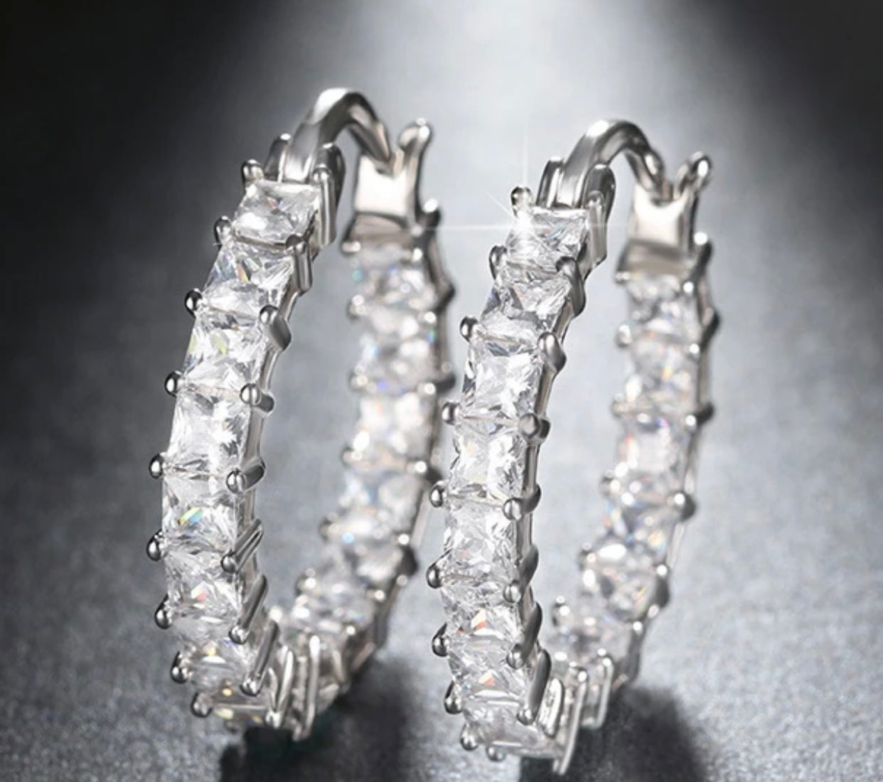 Dana Silver Hoop Earrings
