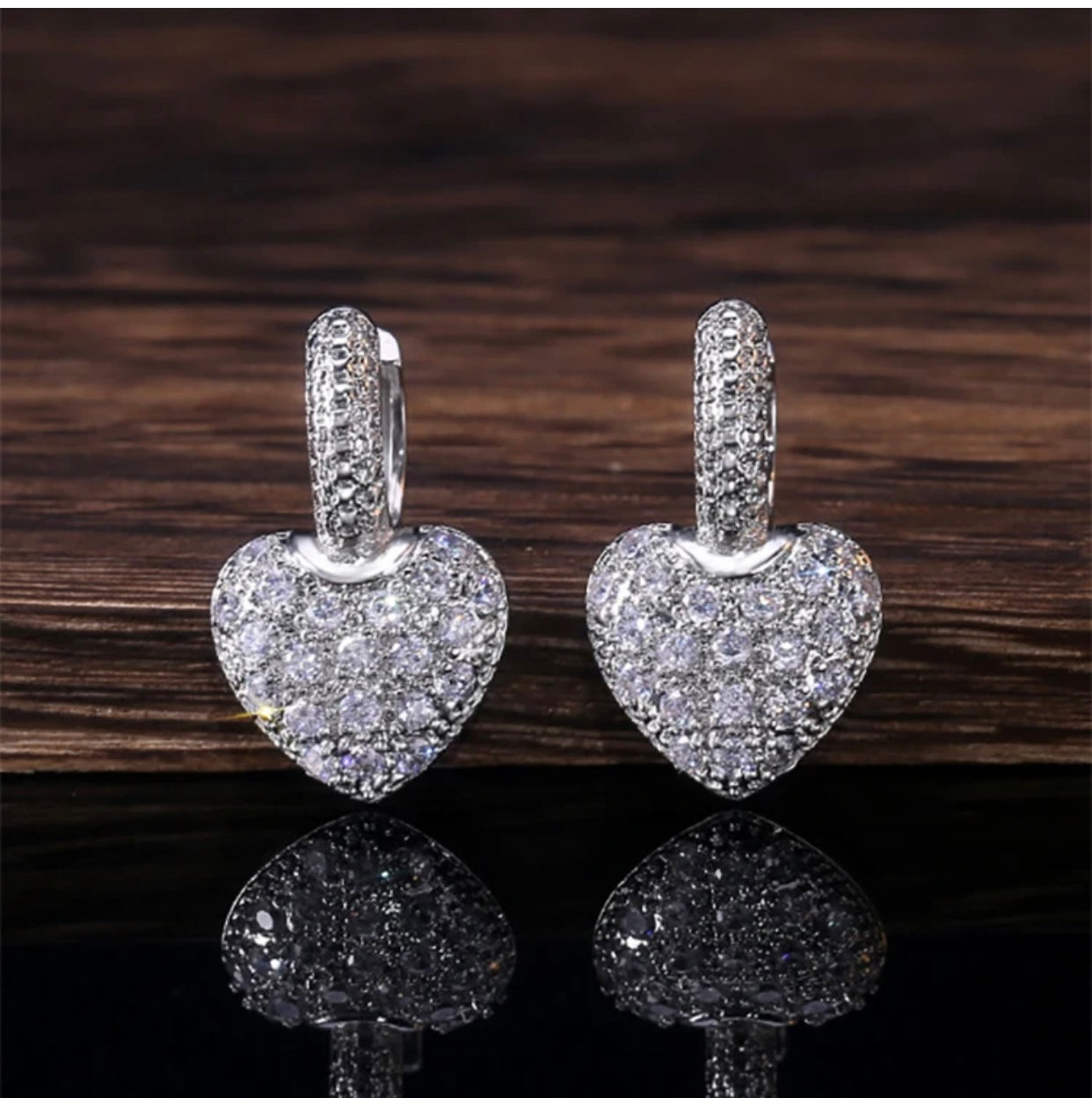 Chic Heart Earrings
